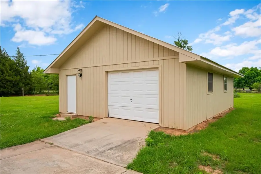 1107 E 5th Street, Natchitoches, LA 71457 - #3