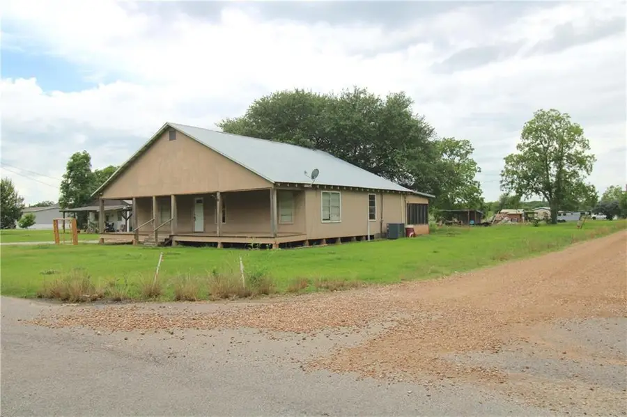 1123 N Bayou Des Glaises Road, Moreauville, LA 71355 - #2