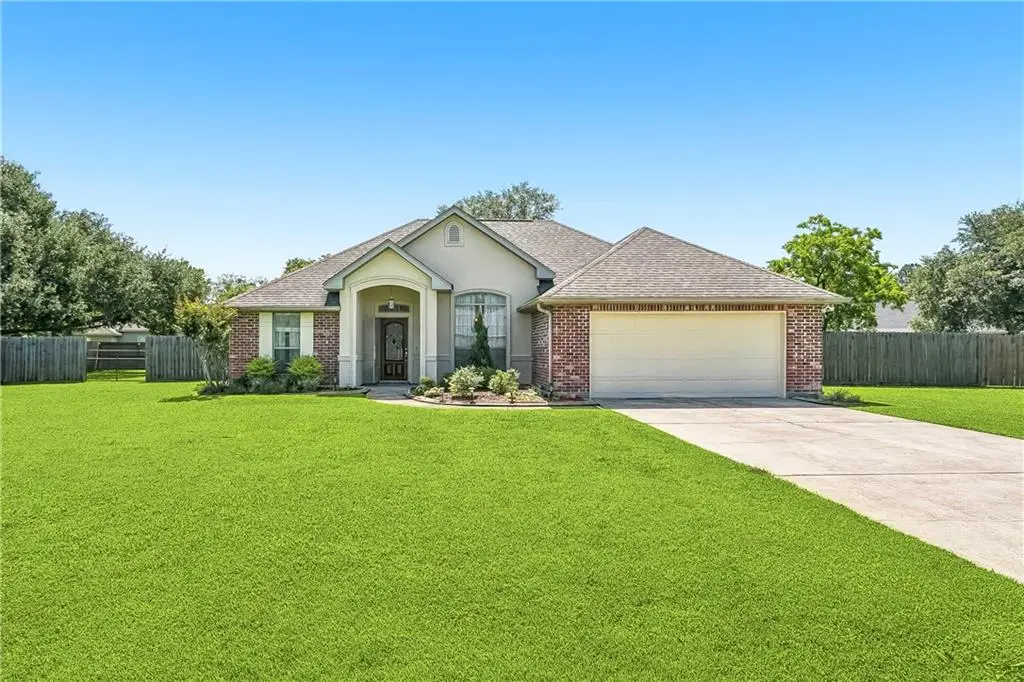 428 Gainesway Drive, Madisonville, LA 70447 - #1