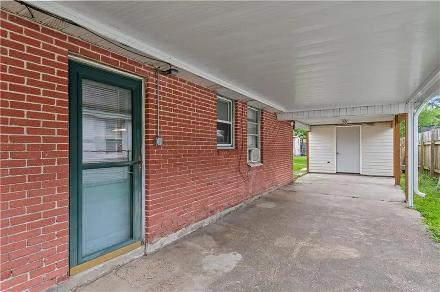 567 Grove Avenue, Harahan, LA 70123 - #2