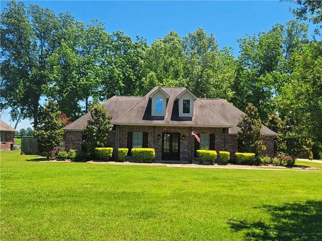 360 Saint Francis Avenue, Natchitoches, LA 71457 - #1