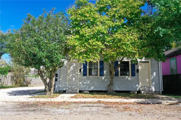 7617 19 Hurst Street, New Orleans, LA 70118