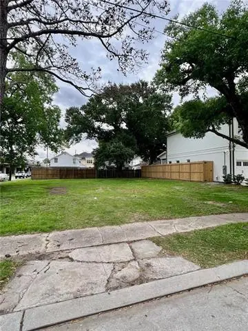 325 E William David Parkway, Metairie, LA 70005 - #1