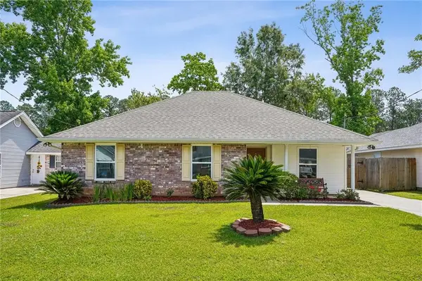 70482 2nd Street, Covington, LA 70433