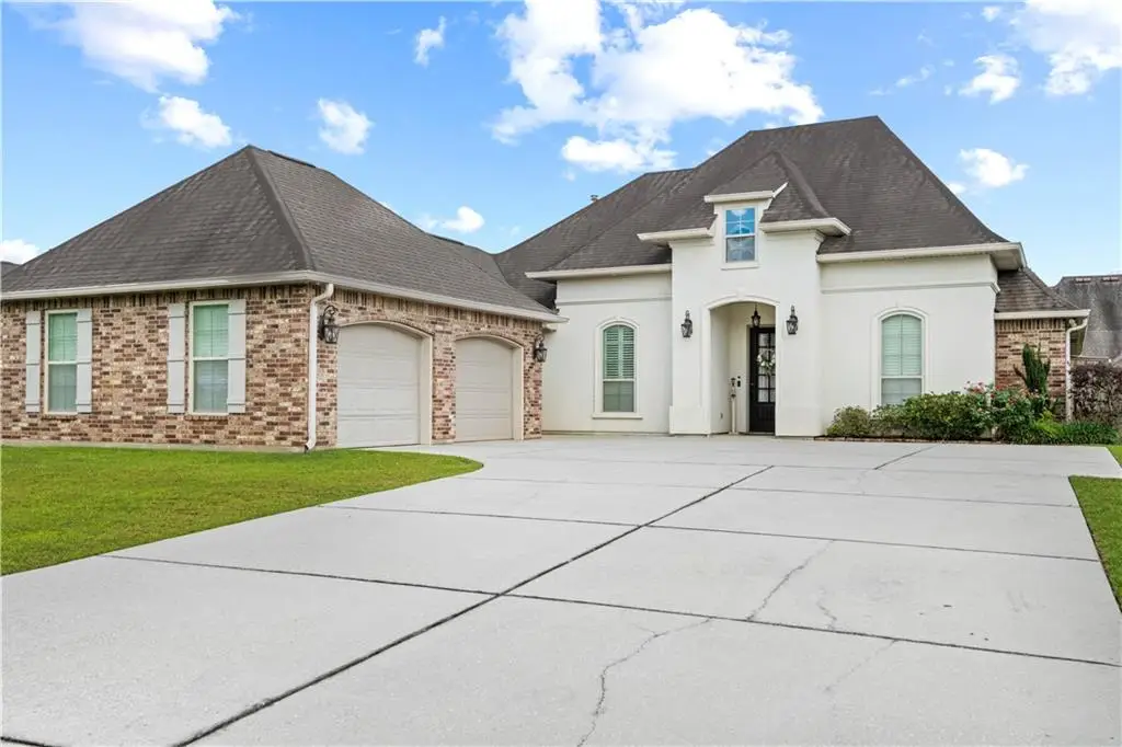 2473 Dixie Drive, Covington, LA 70435 - #1