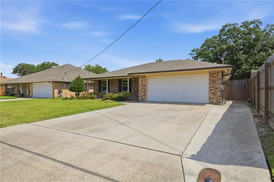 402 Avenue A Avenue, Belle Chasse, LA 70037 - #2