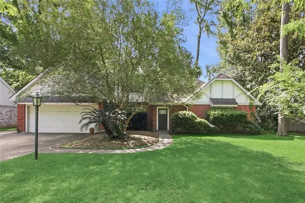 124 W Richland Drive, Mandeville, LA 70448