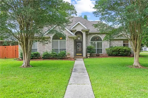 200 Gage Court, Madisonville, LA 70447