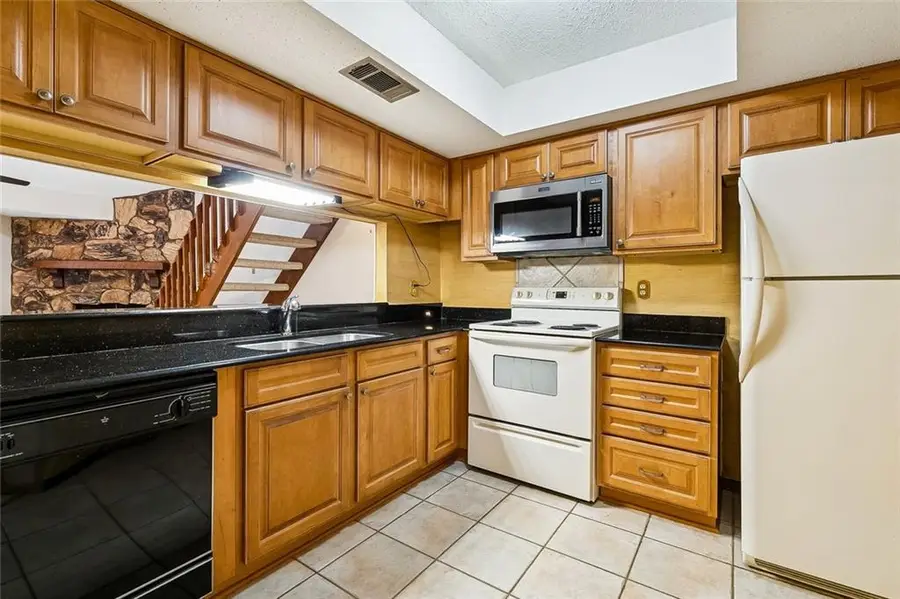 1016 Saint Julien Drive #102, Kenner, LA 70065 - #3