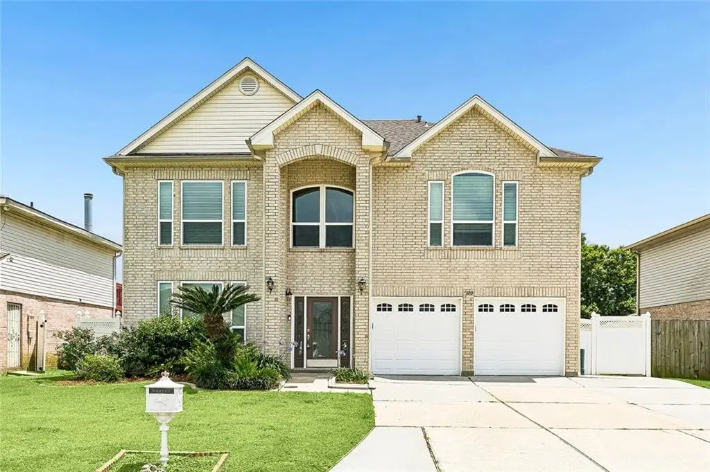 2120 S Village Green Street, Harvey, LA 70058 - #1