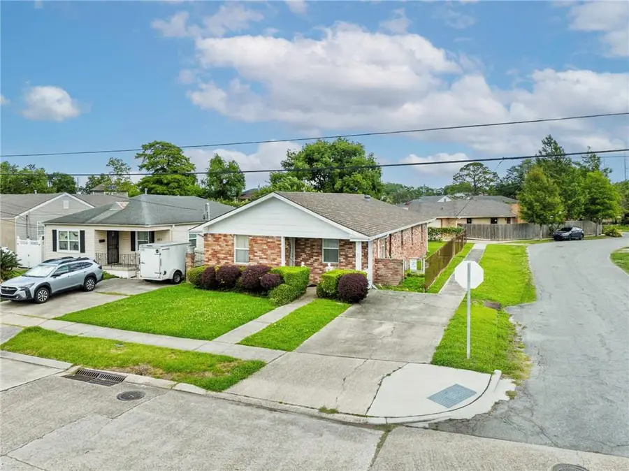 401 Wallace Drive, New Orleans, LA 70122 - #2