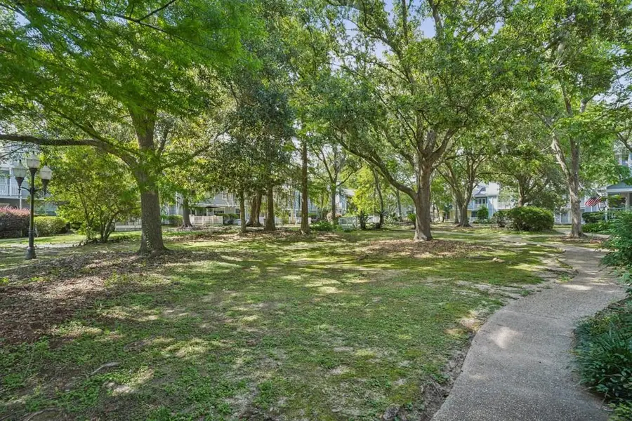 629 Colbert Street #629, Mandeville, LA 70448 - #2