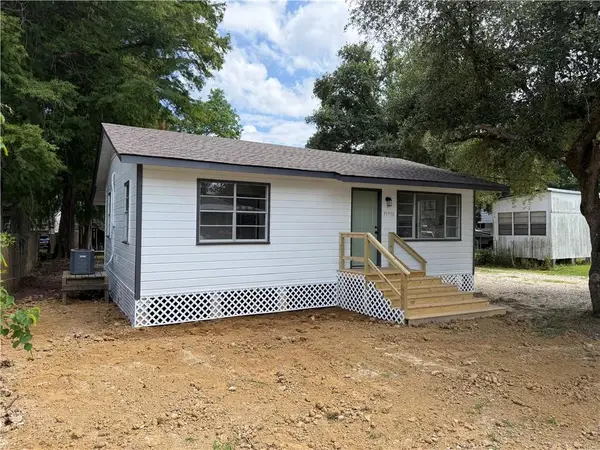 31950 Tetanne Drive, Springfield, LA 70462