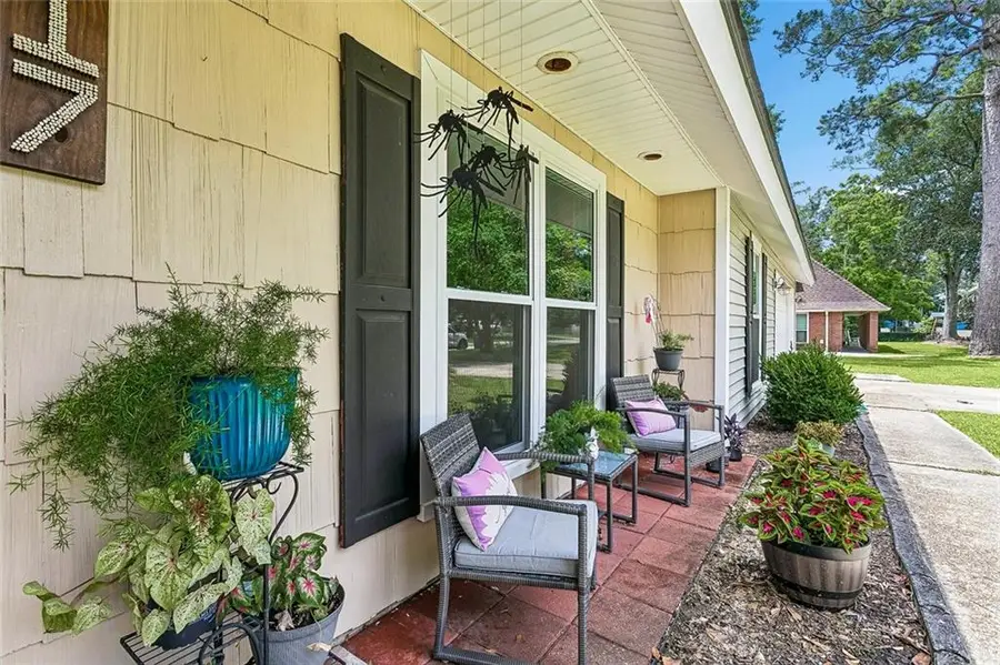 517 Barbara Place, Mandeville, LA 70448 - #2