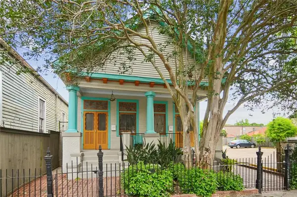 3131 33 Dauphine Street, New Orleans, LA 70117