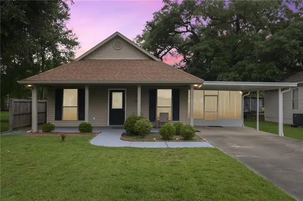484 S 2nd Street, Ponchatoula, LA 70454