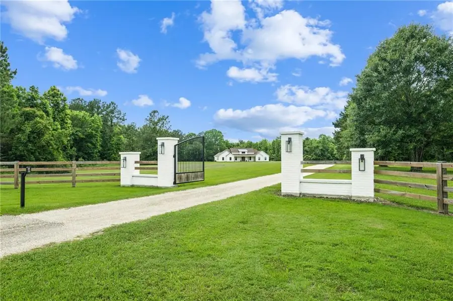 11401 La-21 Highway, Bogalusa, LA 70427 - #2