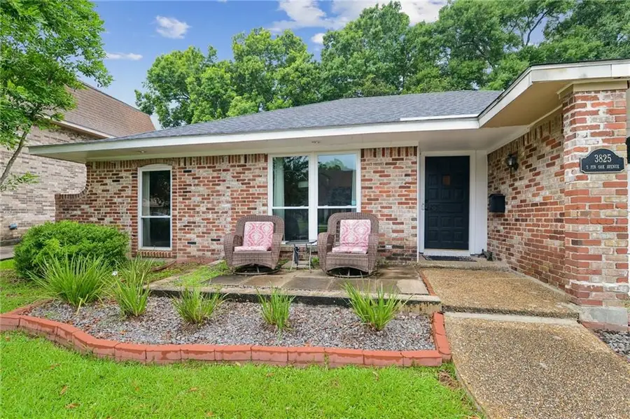 3825 S Pin Oak Avenue, New Orleans, LA 70131 - #3