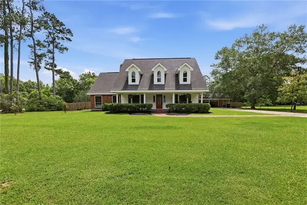 14336 Hickory Drive, Ponchatoula, LA 70454