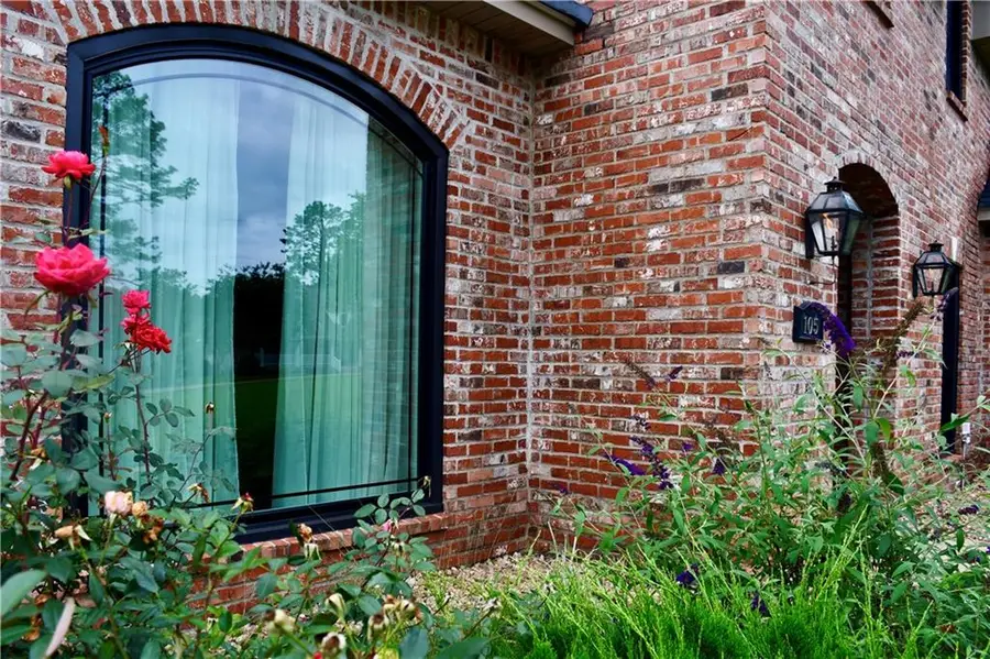 105 Winthrop Place Drive, Pineville, LA 71360 - #3