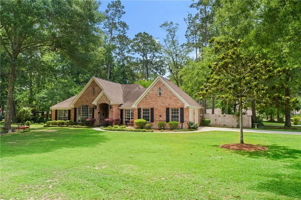 510 Garden Avenue, Mandeville, LA 70471 - #1