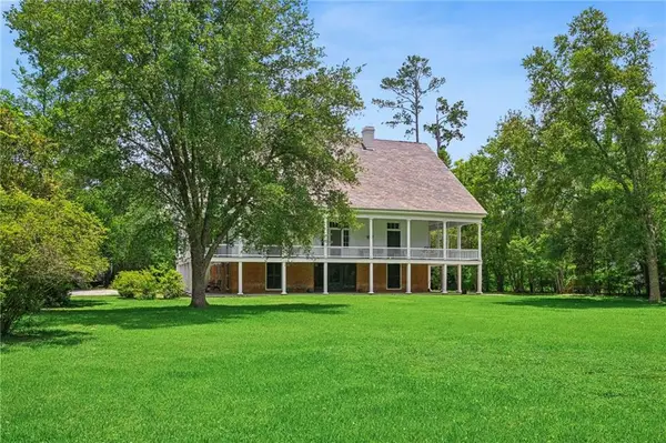 510 S America Street, Covington, LA 70433