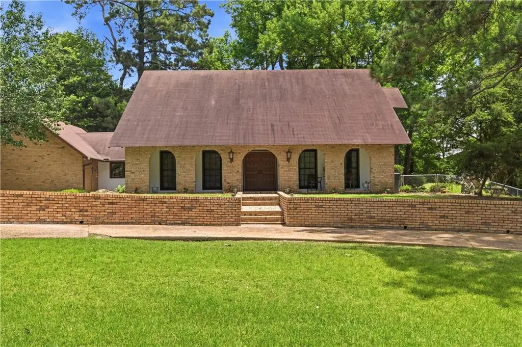 216 Azalea Avenue, Pineville, LA 71360 - #1