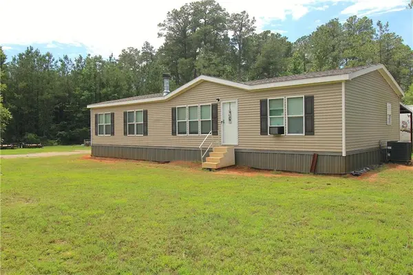 776 East Meade Road, Pollock, LA 71467