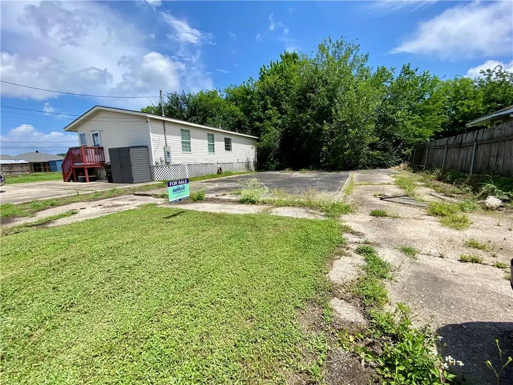 107 3rd Street, Chalmette, LA 70043 - #1