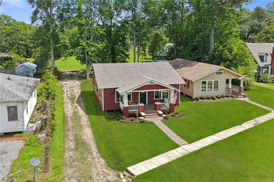 819 Louisiana Avenue, Bogalusa, LA 70427 - #3