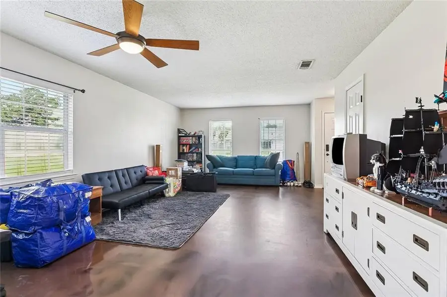 3001 Meadow Lake Drive E, Slidell, LA 70461 - #2