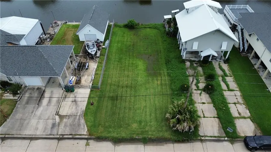 Fran Lane, Barataria, LA 70036 - #3