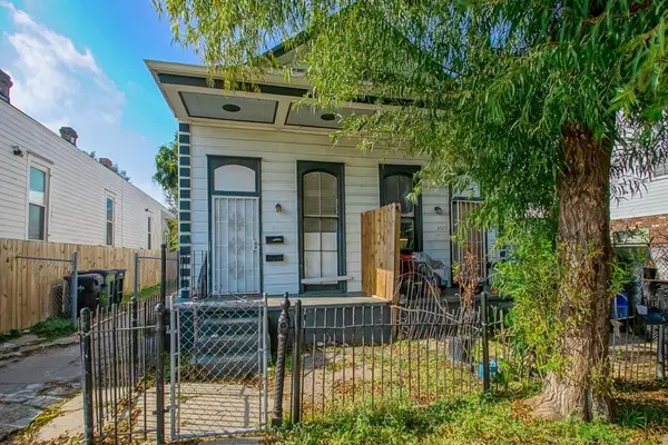 2520 22 2nd Street, New Orleans, LA 70113