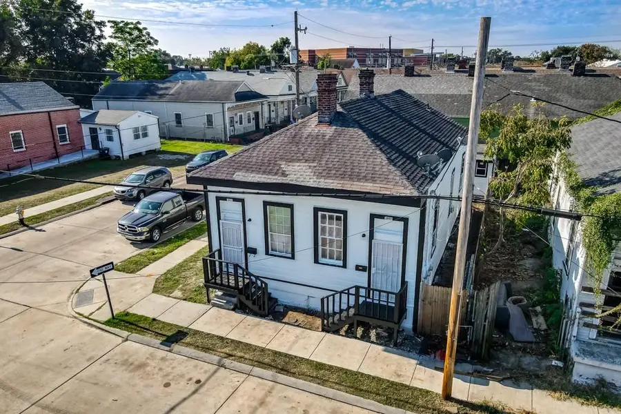 2600 02 1st Street, New Orleans, LA 70113 - #2