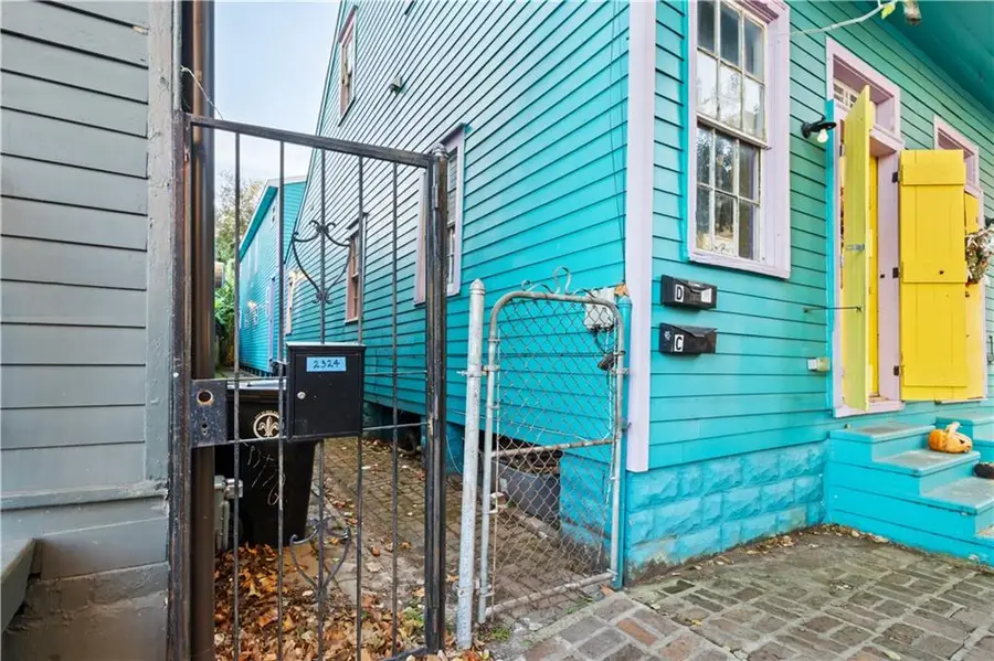 2320 Burgundy Street, New Orleans, LA 70117 - #3