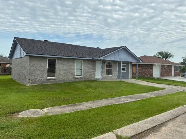 2080 Carverr Drive, Marrero, LA 70072 - #2