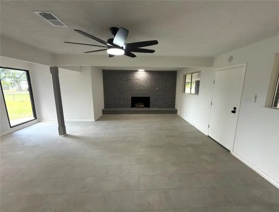 5106 Benjamin Street, Alexandria, LA 71303 - #3