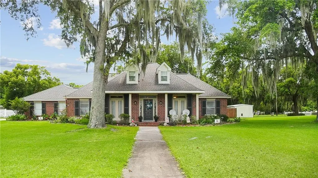 123 Sarah Drive, Belle Chasse, LA 70037 - #1