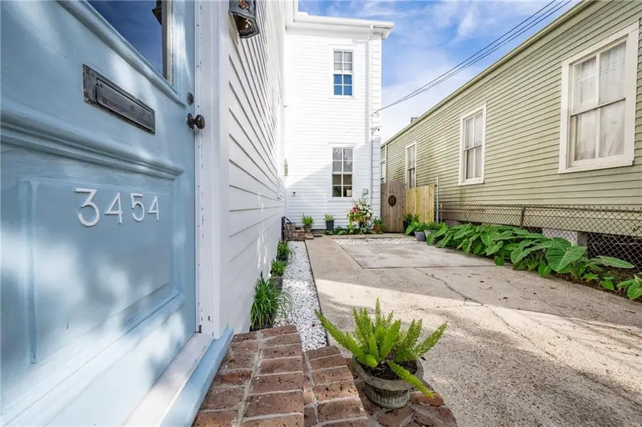 3454 Laurel Street, New Orleans, LA 70115 - #3