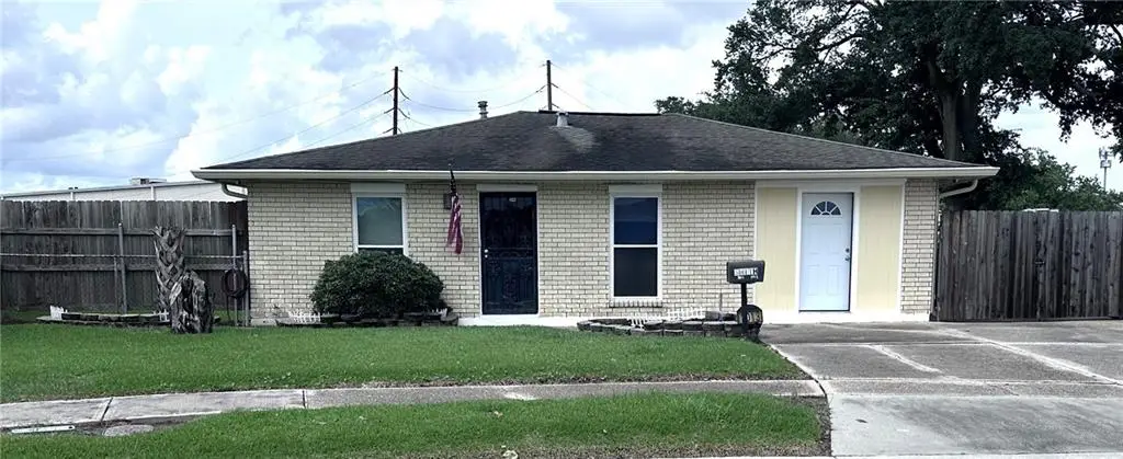 1013 Sandalwood Drive, Harvey, LA 70058 - #1