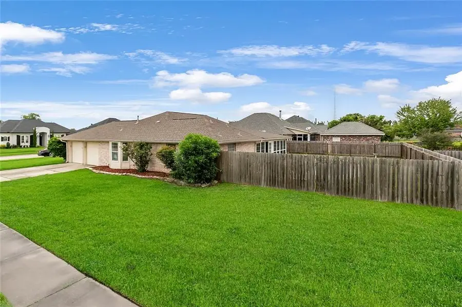 101 Oak Moss Drive, La Place, LA 70068 - #3
