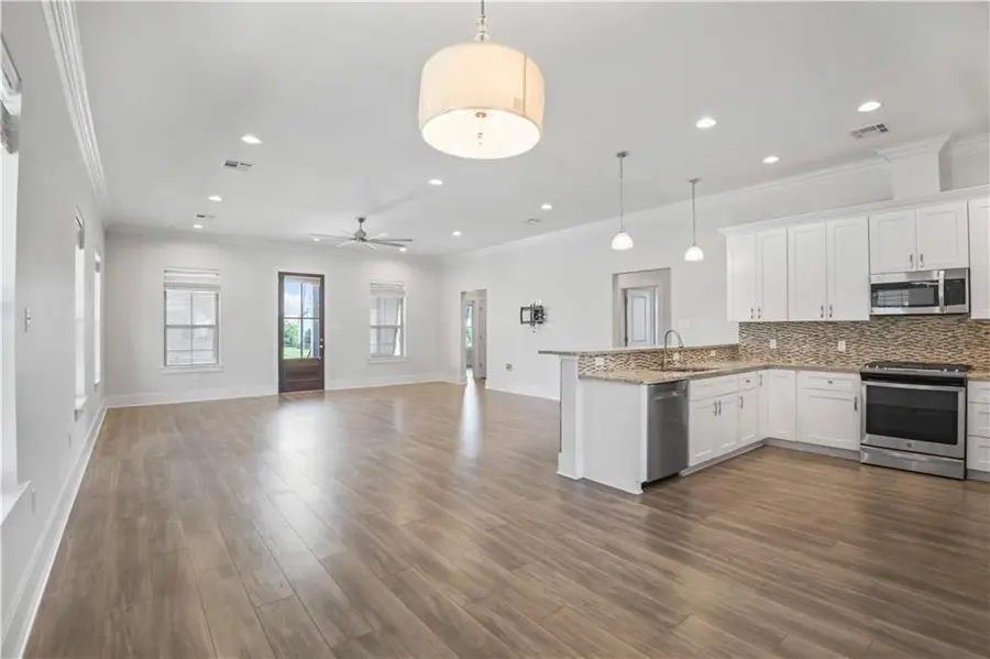 1828 Filmore Avenue, New Orleans, LA 70122 - #2