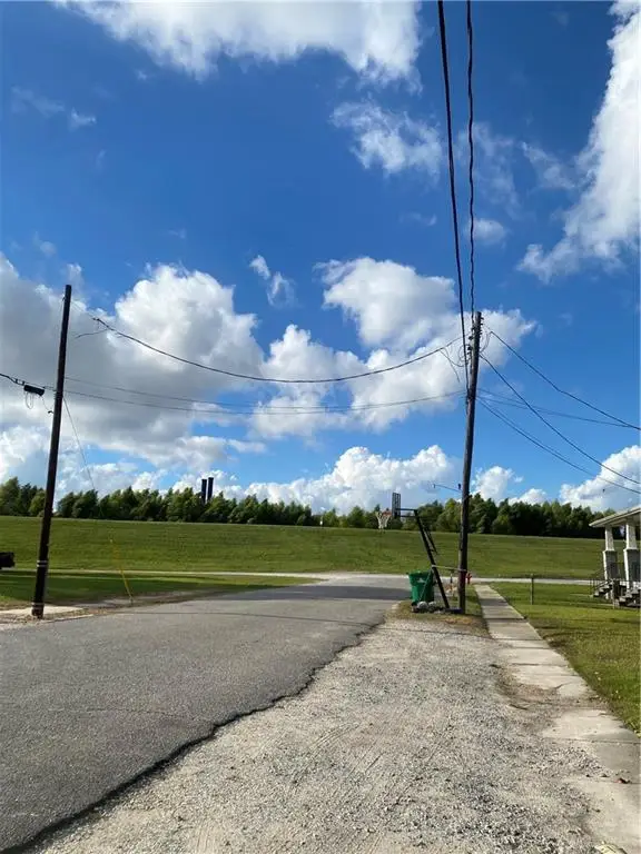 129 Ocean Avenue, Gretna, LA 70053 - #2