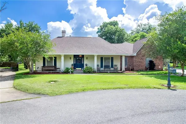 37161 Shadow Court, Prairieville, LA 70769