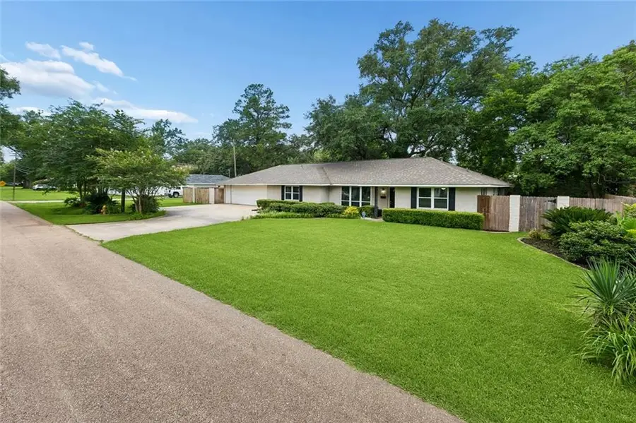 198 Alello Drive, Baton Rouge, LA 70806 - #3