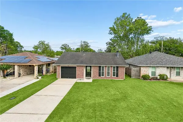 246 Dianne Drive, St Rose, LA 70087