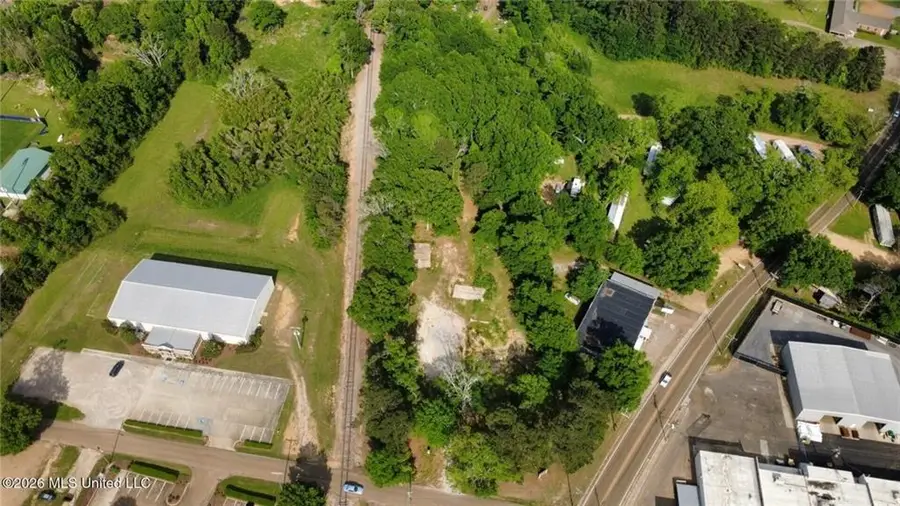 402 Drury Lane, Brookhaven, MS 39601 - #3