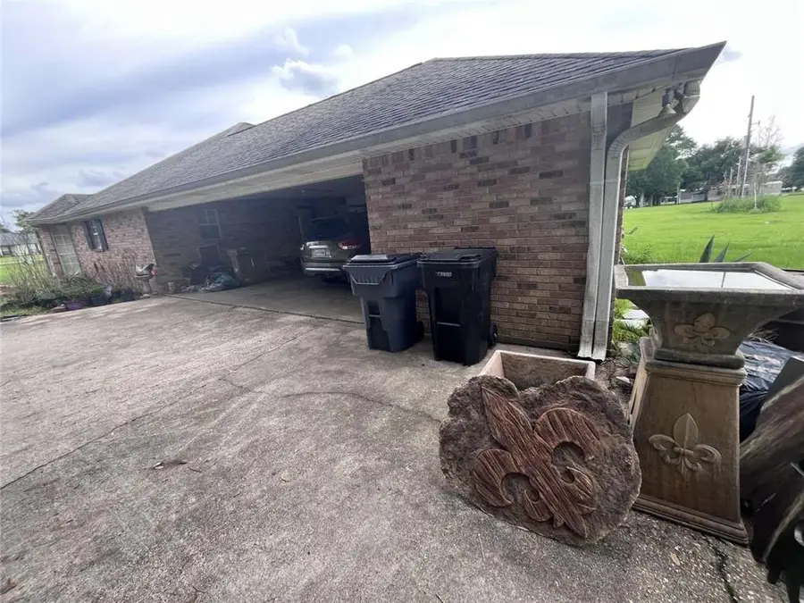 2602 Migues Road, New Iberia, LA 70560 - #3
