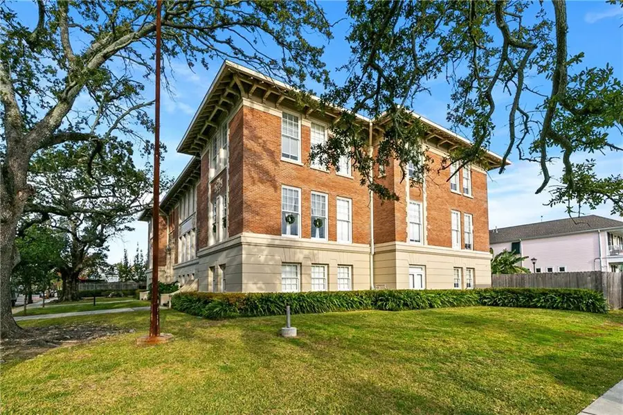 800 N Rendon Street #307, New Orleans, LA 70119 - #3