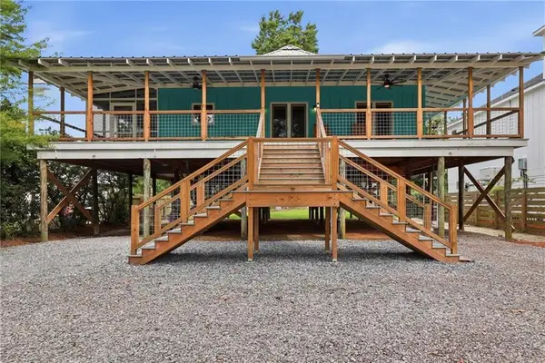 224 Lamarque Street, Mandeville, LA 70448